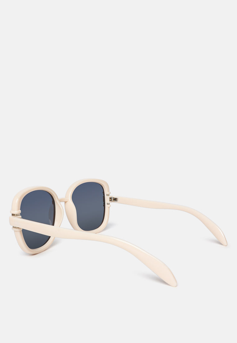 Non-Classic Oversized Oval Sunglasses