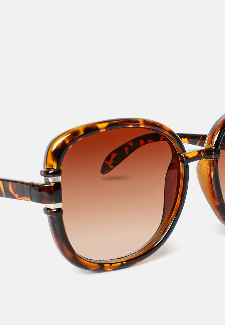 Non-Classic Oversized Oval Sunglasses