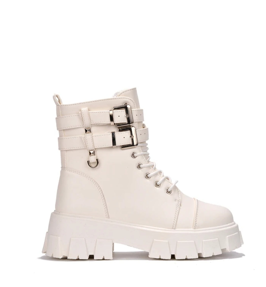 Her-She Combat Boot