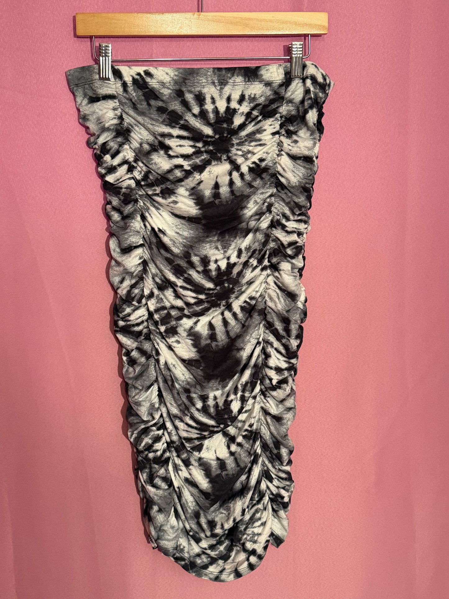 Sun Dial Strapless Dress (Plus Size)