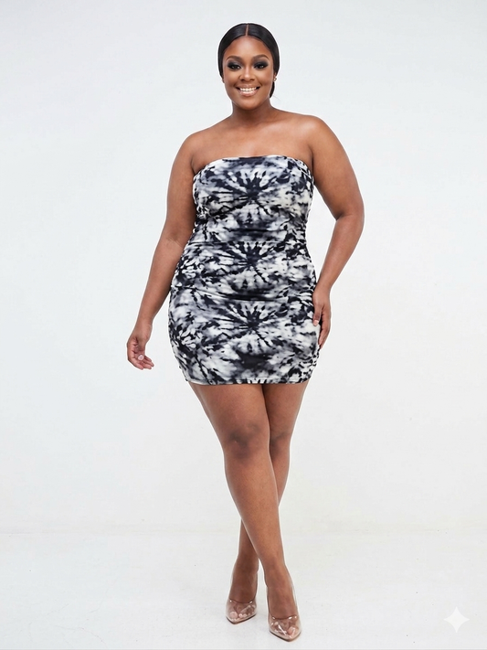 Sun Dial Strapless Dress (Plus Size)