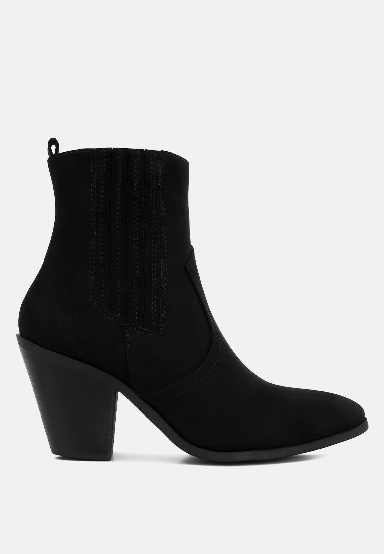 Yale High Ankle Cowboy Boots In Black