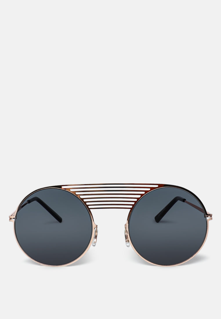 Quirky Metal Bridge Round Sunglasses