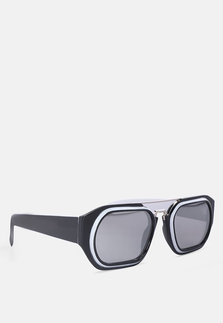 Round Sporty Sunglasses